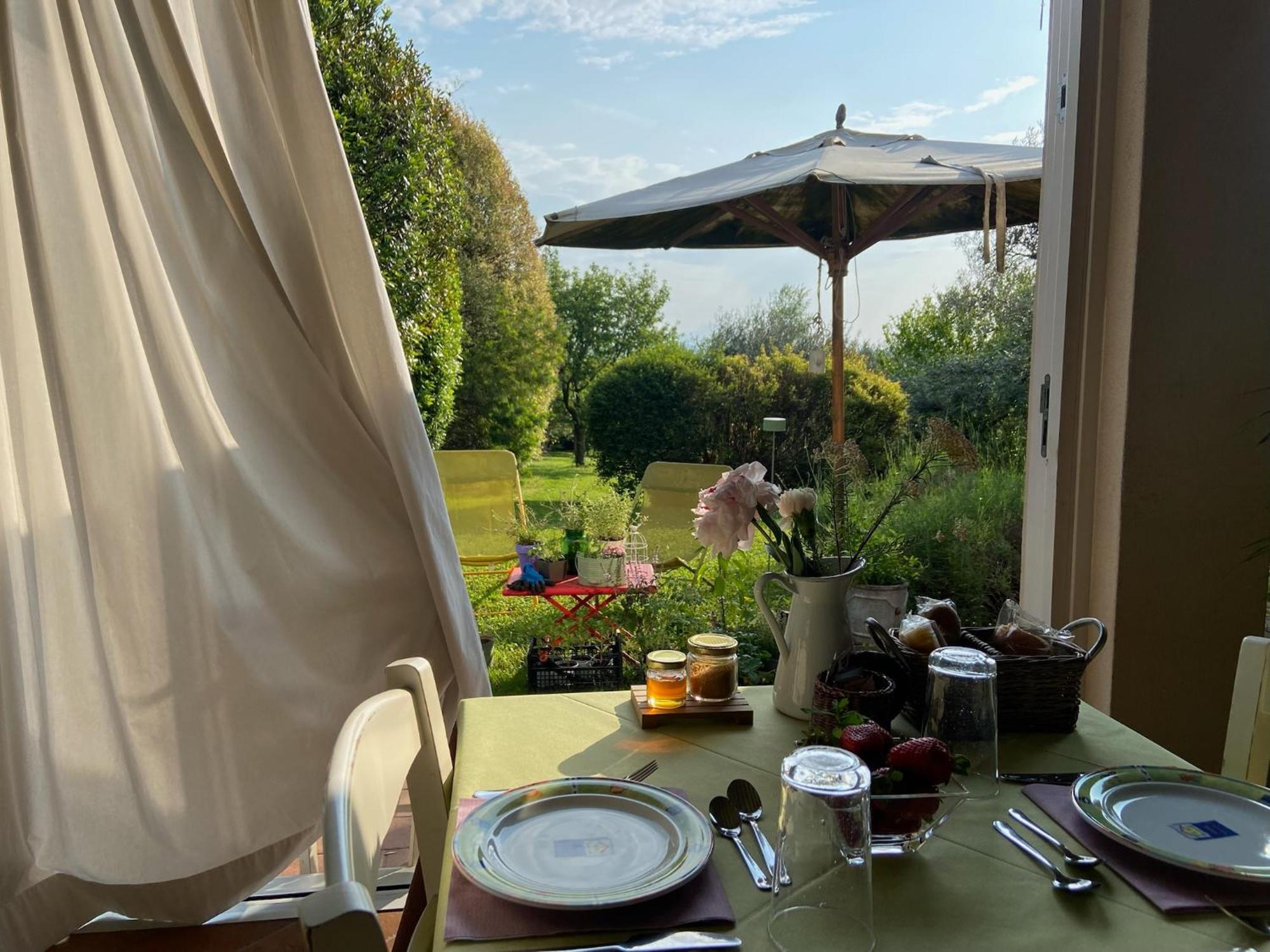 Monte Maino Bed & Breakfast Desenzano del Garda Exterior photo